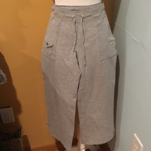 U.S. POLO ASSN CAPRI SWEATPANTS - Picture 1 of 5